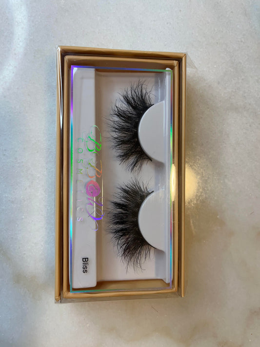 Bliss eyelashes 20MM